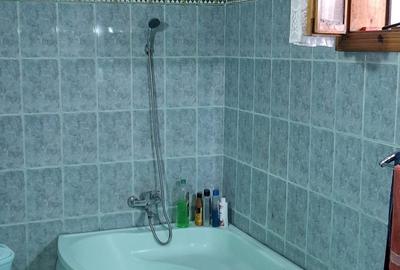 Casa parter  renovata cu CT zona Gara , SU=115mp + teren 500 mp .
