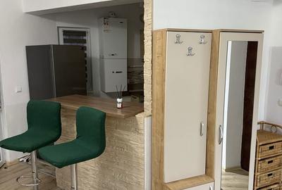 Apartament cu 3 camere decomandat în Turnișor - 4