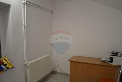 Spațiu comercial, de 246 mp, în Bod - 9