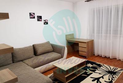 Garsonieră decomandată, mobilată în Unirii - 1