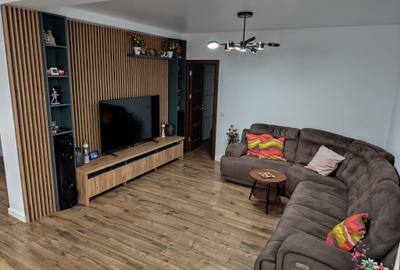 Casa zona Complex Comercial Traian Nord - 2