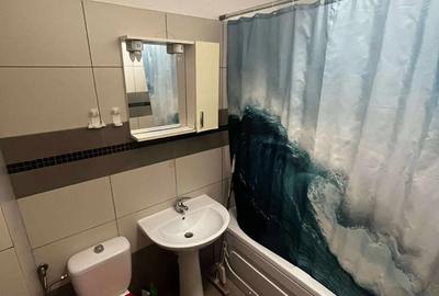 Proprietar, inchiriez apt.2 camere, decomandat, situat la 15 minute de AFI Cotroceni - 2