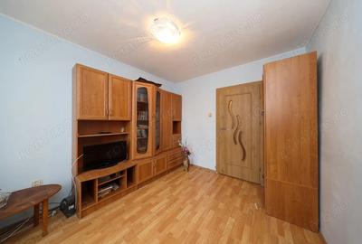 Apartament cu 3 camere de vanzare in zona Calea Bucuresti - 3