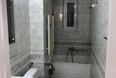 Apartament cu 3 camere semidecomandat în Sala Palatului - 1