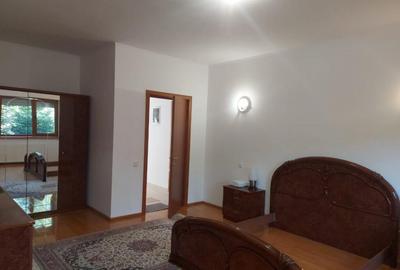 Casă cu 7 camere cu Canalizare în Snagov - 6