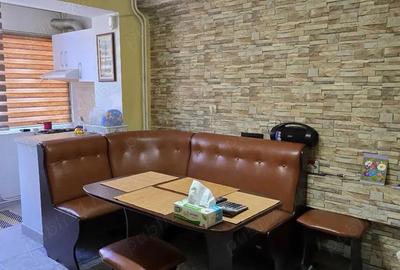 Garsoniera Trivale etaj1 din4 45 mp moderna 2 balcoane bloc 2005 65000euro - 6