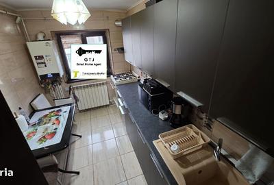 Apartament cu 4 camere în Central - 3