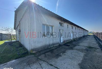 Spațiu comercial, de 24 mp, în Central - 9