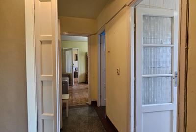 Apartament 2 camere ,etaj 1,zona Posta Veche-Clinica MedLife - 12