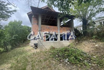 Casă individuală cu 3 camere cu Canalizare în Central - 6