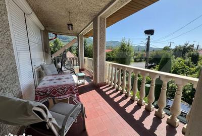 Casă cu 3 camere cu Teren 5755 Mp în Deda - 17