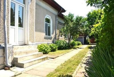 Casă individuală cu 6 camere cu Teren 800 Mp în Central - 2