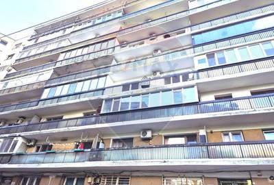 Apartament cu 4 camere decomandat în P-ța Unirii - 16