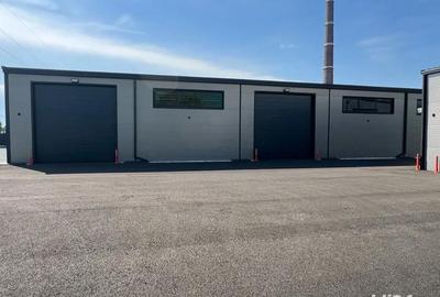 Spațiu comercial, de 750 mp, în Central - 4