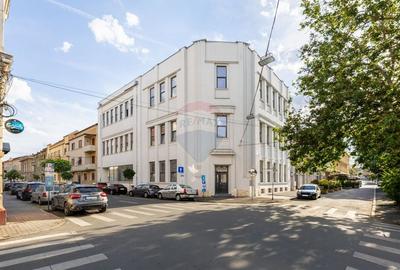 Apartament cu 4 camere decomandat, mobilat în Ultracentral - 20