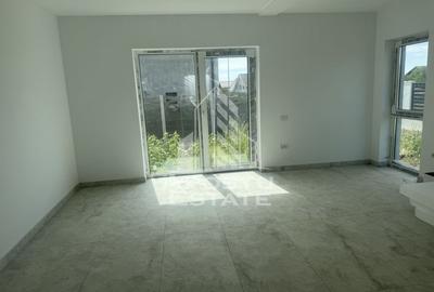 Casă cu 4 camere cu Teren 550 Mp în Giarmata