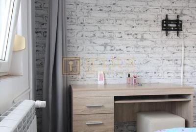 3 camere, clima, bloc anvelopat, Str. Cosminului - Girocului. - 11