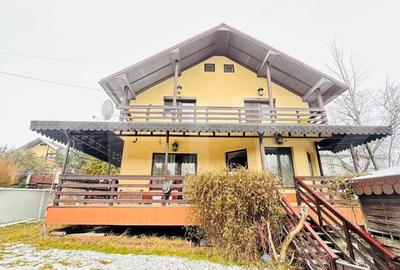 Casă individuală cu 5 camere cu Teren 500 Mp în Bucium
