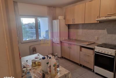 Casă cu 5 camere cu Teren 2875 Mp în Roata de Jos - 1