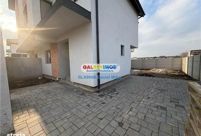 Casă cu 4 camere în Central - 2