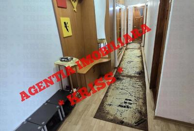 Apartament cu 3 camere decomandat în Exercițiu - 5