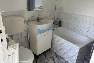 Casă cu 7 camere cu Teren 363 Mp în Central - 10