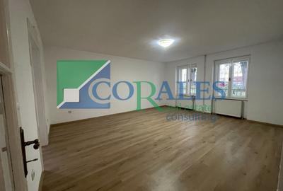 Apartament cu 5 camere semidecomandat în Elisabetin - 1