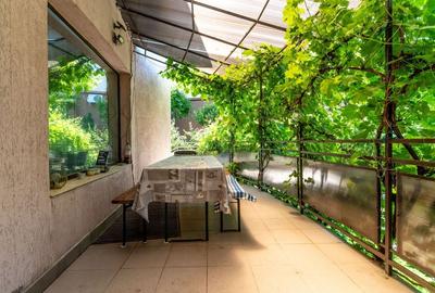 Casă individuală cu 7 camere cu Teren 657 Mp în Central - 11