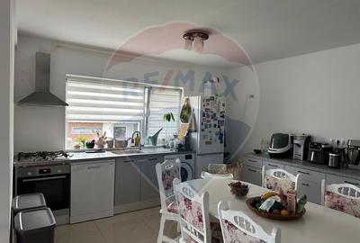 Casa tip duplex 4 camere de inchiriat - 8