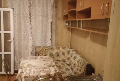 Apartament cu 3 camere decomandat în Central - 6