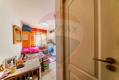 Garsoniera confort 3 de vanzare in zona Boul Rosu - 3