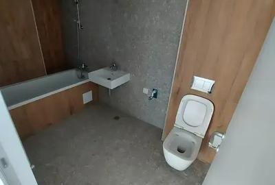 Apartament cu 3 camere semidecomandat în 13 Septembrie - 5