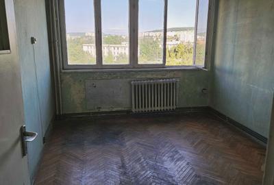Apartament cu 2 camere decomandat în Libertății - 5