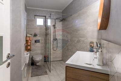 Casa cu 5 camere de vanzare || 400 MP teren || Someseni - 9