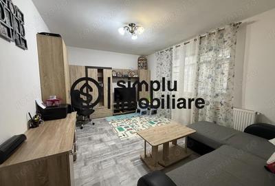 2 camere decomandate , etaj 1, centrala termica - 112 000 Euro - 1