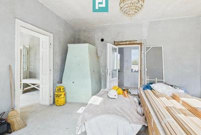 Casa spatioasa ?i solida in Pecica - 11