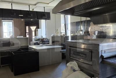 Spațiu comercial, de 82 mp, în Semicentral - 1