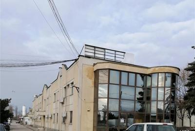 Spațiu comercial, de 10 mp, în Central - 3