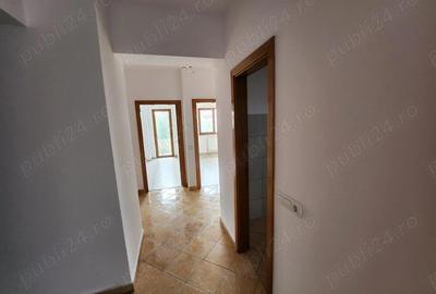 Apartament cu 3 camere decomandat în Central - 2