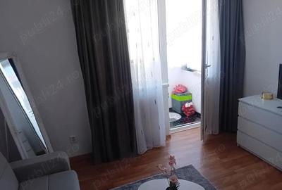 Apartament cu 2 camere decomandat în Precista