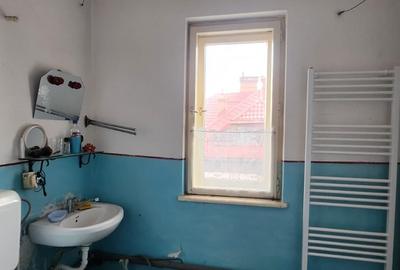 Garsoniera "la casa" , in cartier Noua, suprafata utila 45 mp, teren 138 mp. - 7