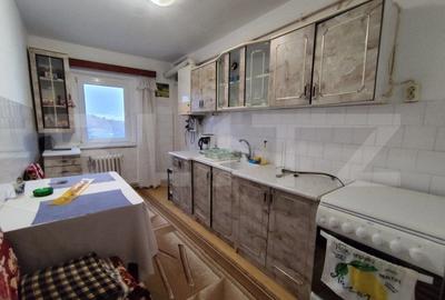 Apartament cu 3 camere decomandat, mobilat în Cugir - 4
