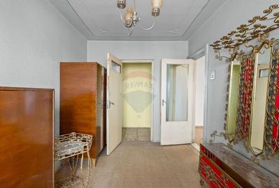 Apartament cu 3 camere decomandat în Aurel Vlaicu - 11