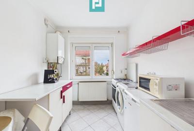 Apartament cu 2 camere semidecomandat, mobilat în Central - 15