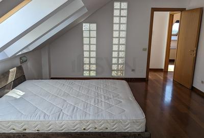 REA1019497 Vanazare Duplex I ARCUL DE TRIUMF - 7