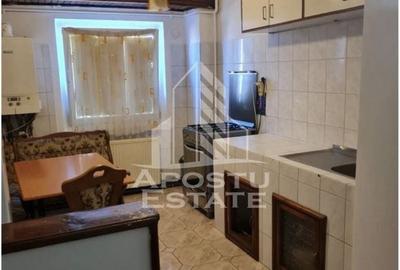 Apartament cu 2 camere decomandat în Soarelui