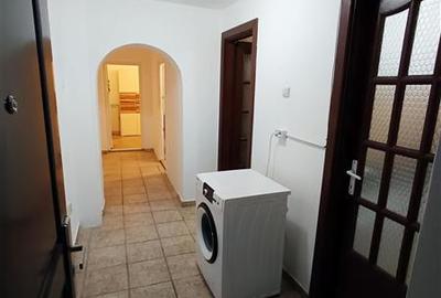 Apartament cu 2 camere decomandat în Central - 2