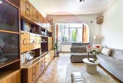 Apartament cu 2 camere decomandat, mobilat în Tractorul - 5