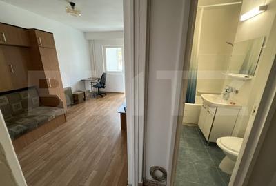 Garsoniera Etaj 1/4, 22 mp, zona Petrom Oasului - 2