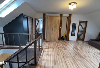 Casă cu 6 camere cu Teren 439 Mp în Petros - 9